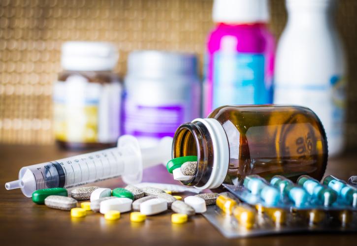 Κομισιόν: Αποκλείει κινεζικές εταιρείες από μεγάλες δημόσιες παραγγελίες για την αγορά ιατρικών υλικών